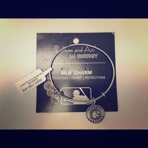 ALEX & ANI - Boston Red Sox Charm Bracelet Silver